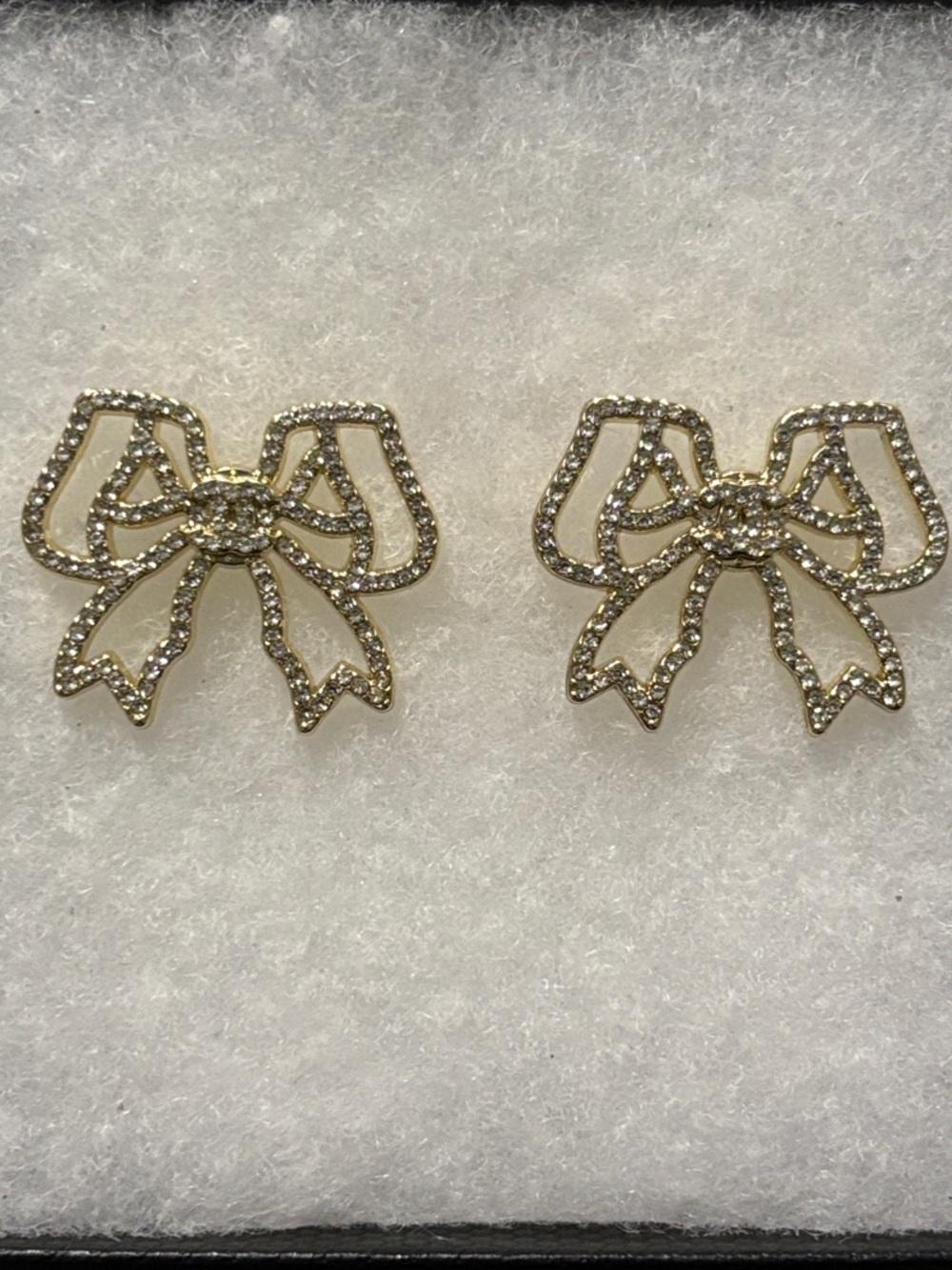 CC Gold Bow Diamond Stud Earrings